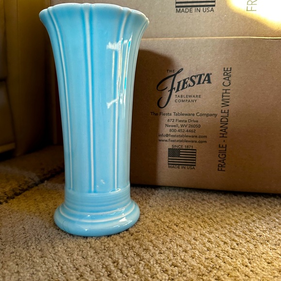 Fiestaware 7” Sky Vase Feista - Picture 2 of 4